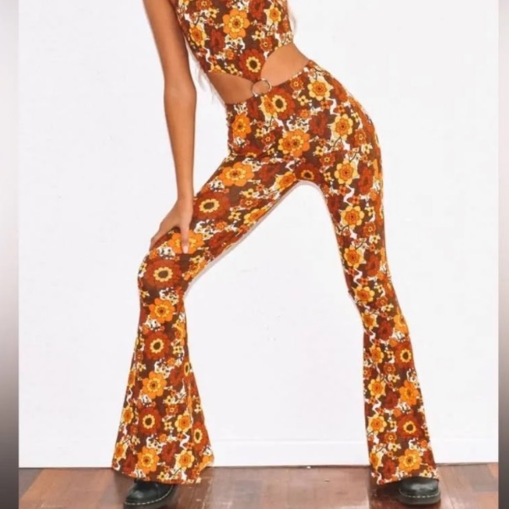 HER PONY THE LABEL FLAIR PANTS